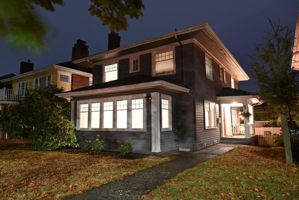 Villa U-District Warmth 8 Mins Walk To Uw Seattle Esterno foto